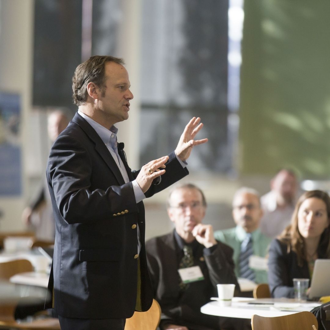 Glossofobi: Topluluk Önünde Konuşma Korkusu